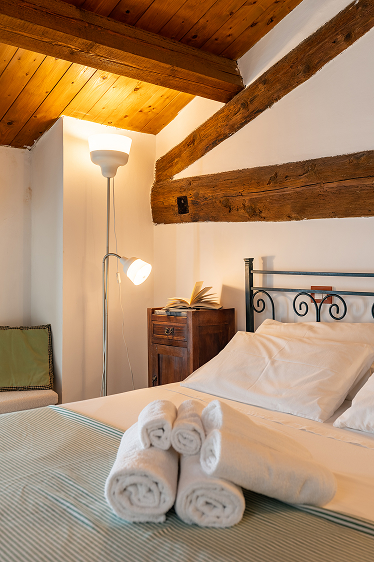 Second bedroom detail